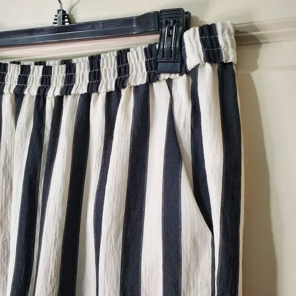 H&M Lounge Wide Leg Pants - Picture 3 of 6